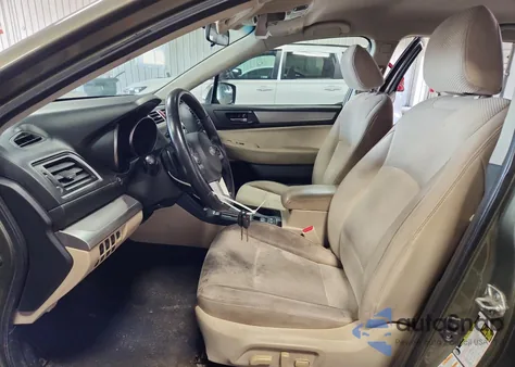 2015 Subaru Outback 2.5I Premium z USA, uszkodzony, nr VIN 4S4BSBFC9F3281640